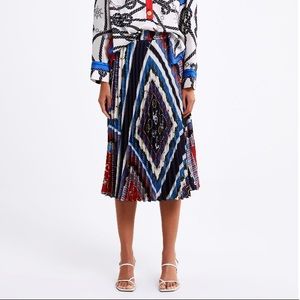 Zara Pleated Print Skirt